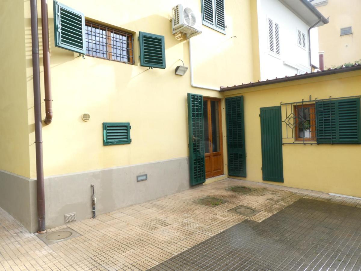 Casa Storica E Confortevole エンポリ エクステリア 写真