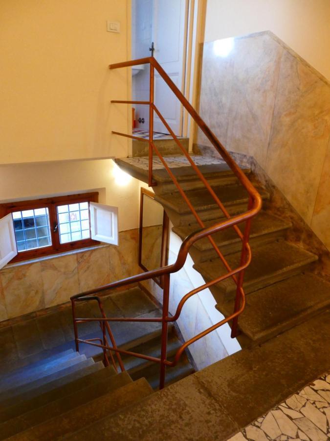 Casa Storica E Confortevole エンポリ エクステリア 写真
