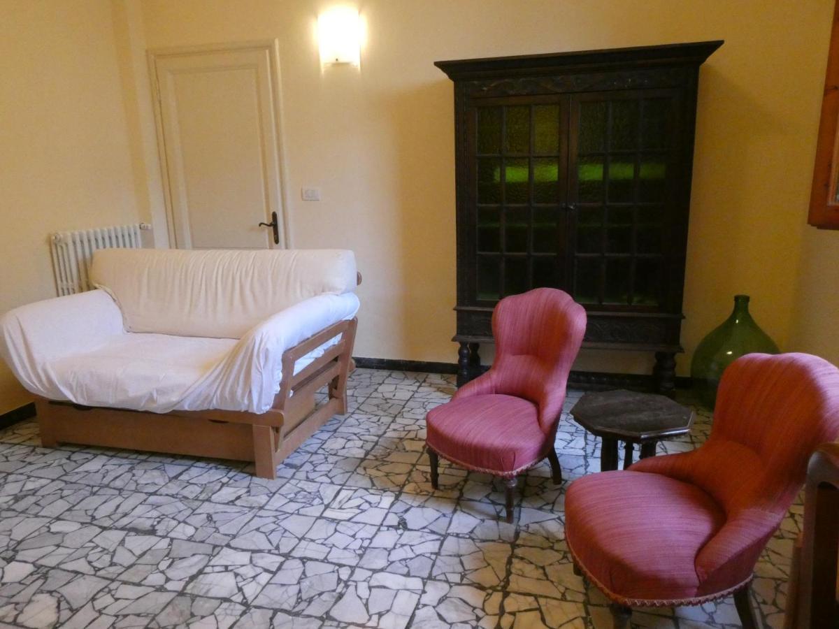 Casa Storica E Confortevole エンポリ エクステリア 写真