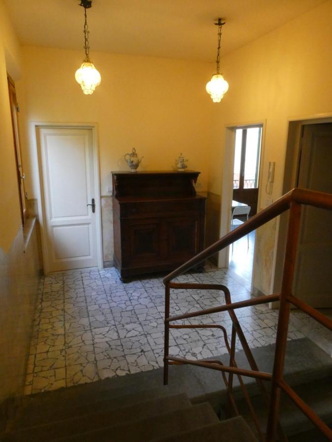 Casa Storica E Confortevole エンポリ エクステリア 写真