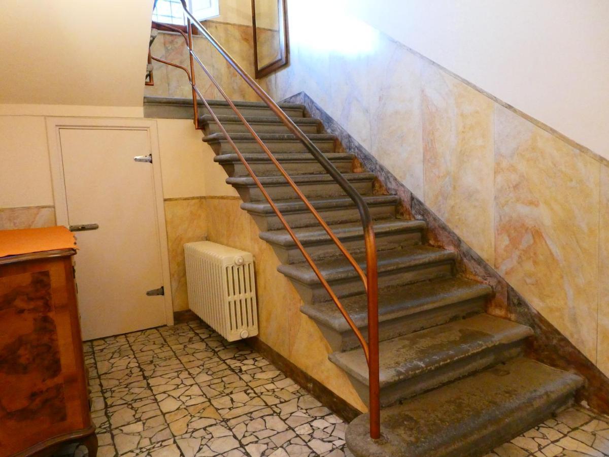 Casa Storica E Confortevole エンポリ エクステリア 写真