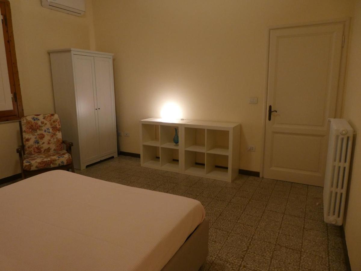 Casa Storica E Confortevole エンポリ エクステリア 写真