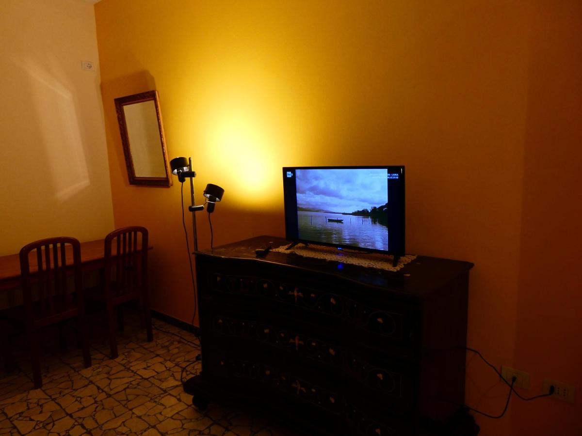 Casa Storica E Confortevole エンポリ エクステリア 写真